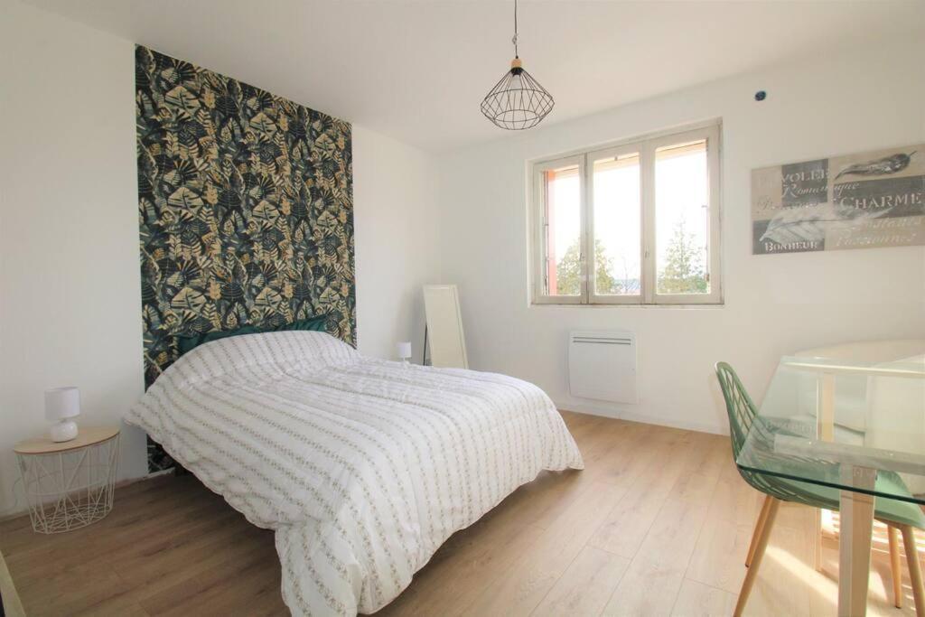 Joli Appartement Au Calme Lay-Saint-Christophe Eksteriør billede
