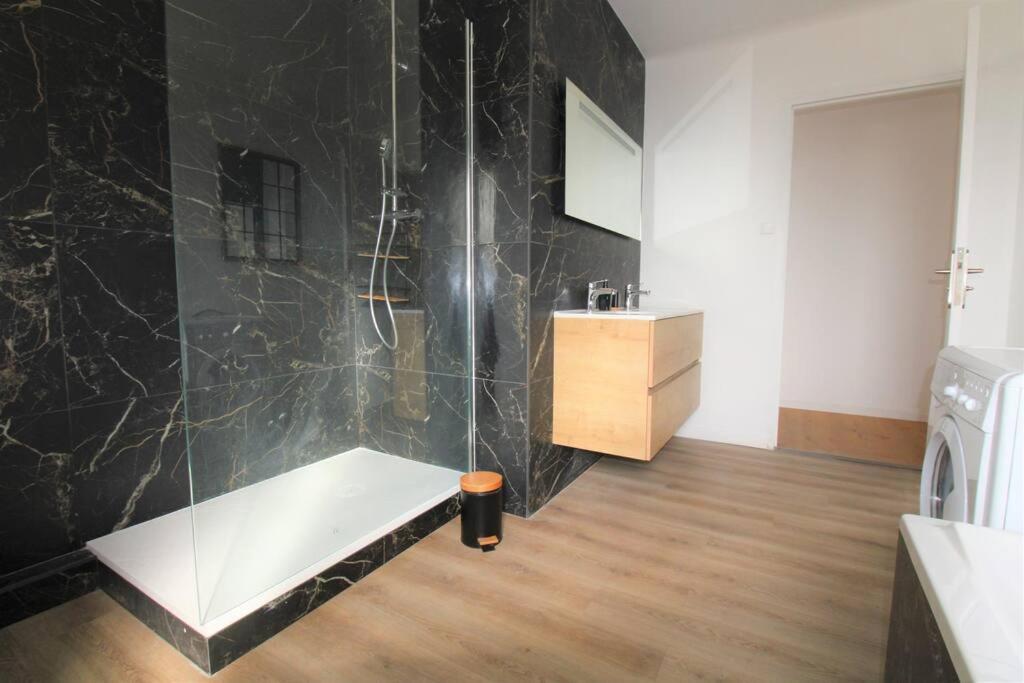 Joli Appartement Au Calme Lay-Saint-Christophe Eksteriør billede